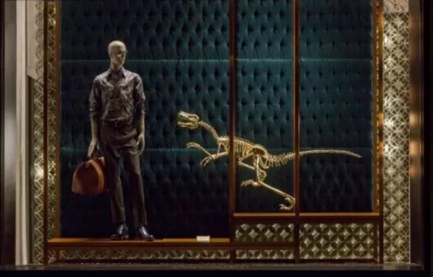 Louis Vuitton, la boutique des Champs-Elysées se transforme en musée