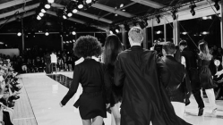 Une association étudiante organise son défilé de mode caritatif