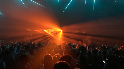 Rendez-vous au Petit Salon avec 23:59 LESSSS + William Luck +CRYMØ + ISTIGKEIT Rendez-vous au Petit Salon avec 23:59 LESSSS + William Luck +CRYMØ + ISTIGKEIT