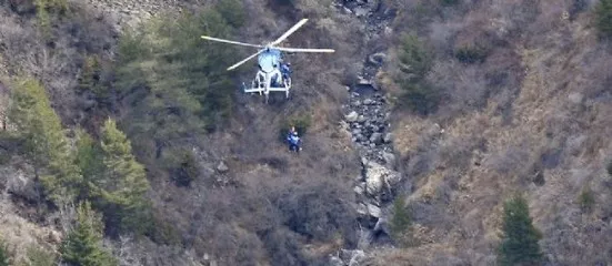Crash de l’A320 : l’un des pilotes n’était pas dans le cockpit