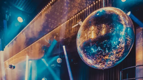 Le Azar fête Noël avec sa soirée "Born to be Disco Christmas Edition" !