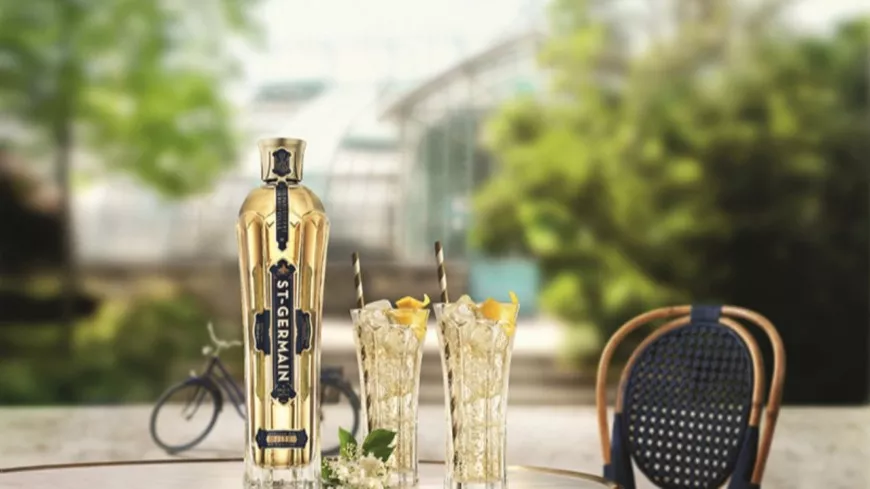 Voici la recette du Spritz revisité au Saint-Germain !