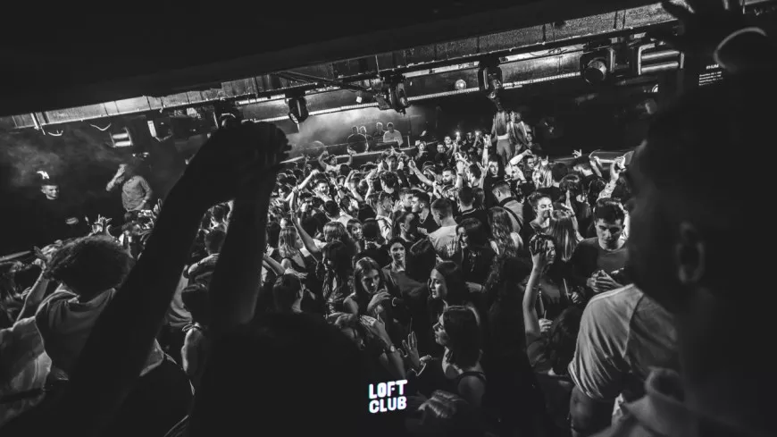 Le Loft Club organise une soirée "Black and White" !