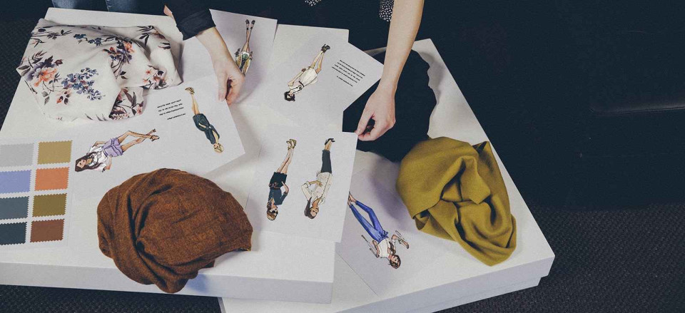 Les amateurs de mode invit&eacute;s &agrave; cr&eacute;er leurs v&ecirc;tements avec les marques