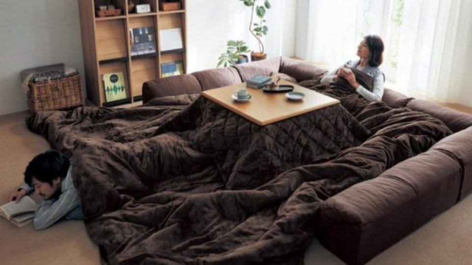 Cette couverture géante permet de réchauffer toute la famille