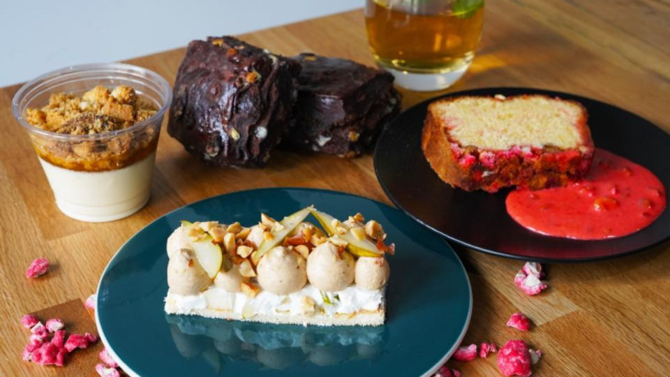 La team Ephemera et "Antoinette Pain & Brioche" proposent un petit dej en livraison