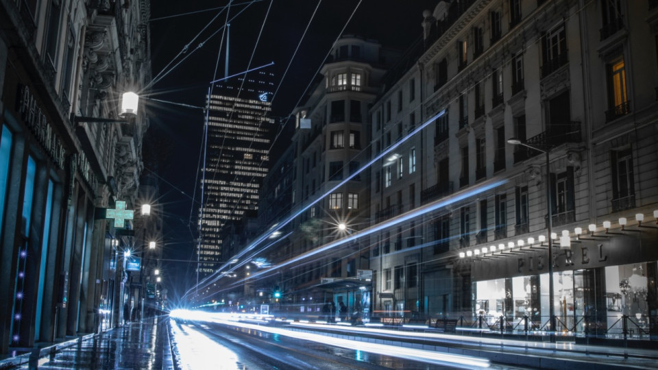 Le couvre-feu est repoussé à 19H, à Lyon