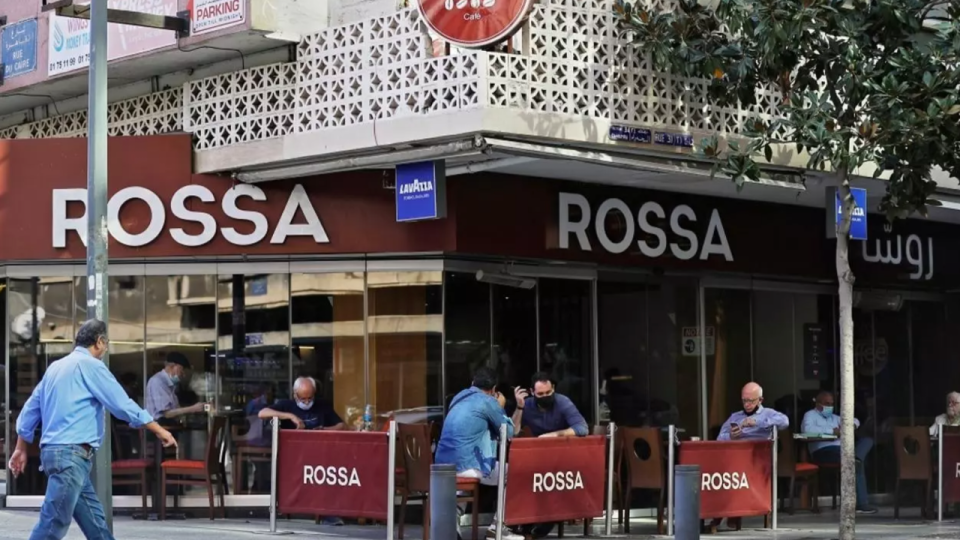 Le Liban rouvre ses bars et restaurants