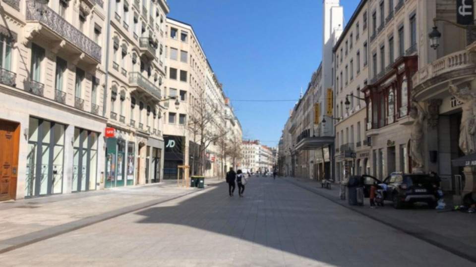 Lyon et le Rhône "en sursis" face à un nouveau confinement