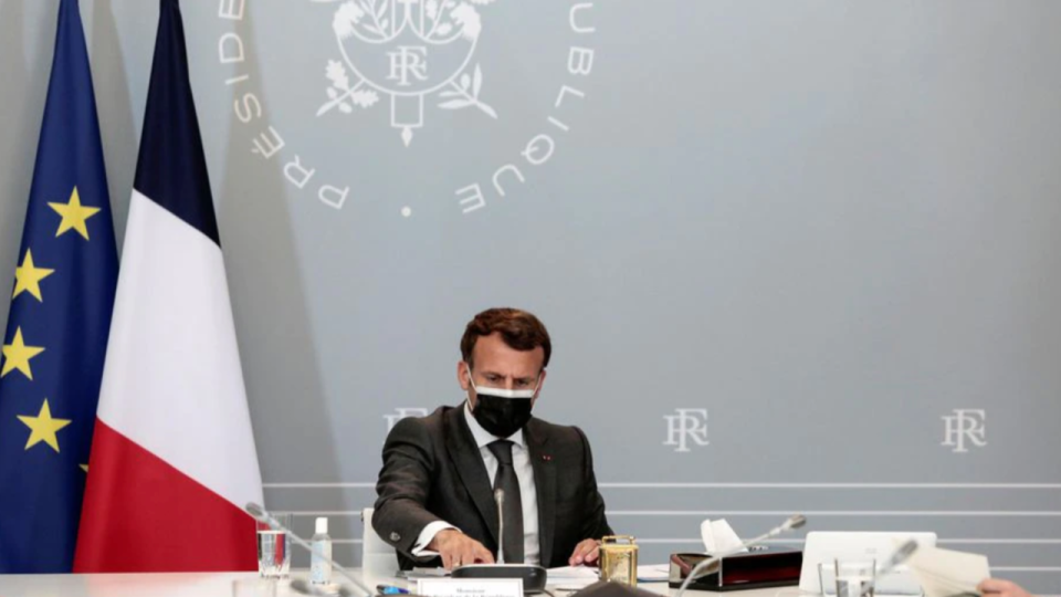 Emmanuel Macron évoque le décalage du couvre-feu après 19h