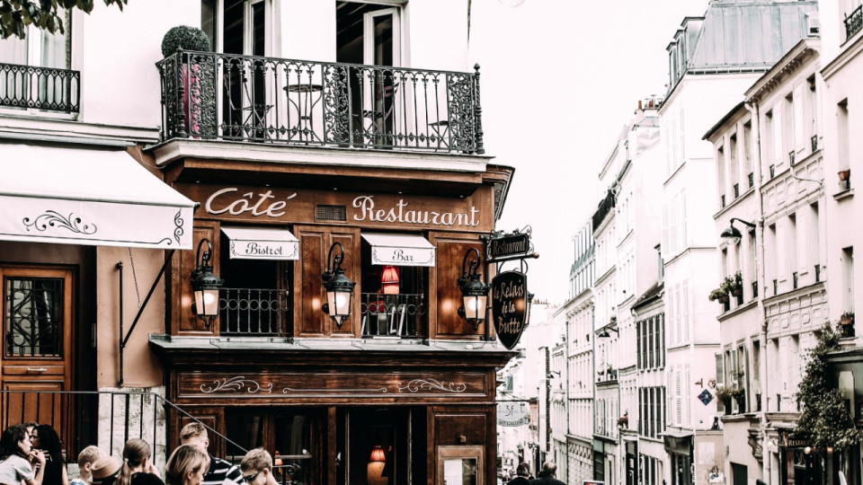 Réouverture des terrasses : Olivier Véran confirme la date di 19 mai