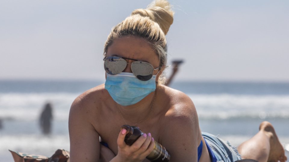 L'obligation de porter le masque en extérieur bientôt levée ?