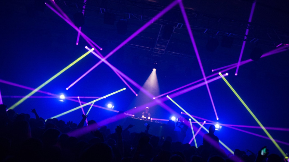 Aujourd'hui marque la grande réouverture des discothèques !