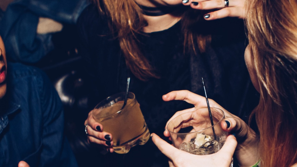 Le bar "Les Poupées Russes" organise ses apéros sonores !