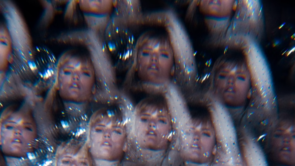 La "Kitschissime" est de retour au Azar Club !