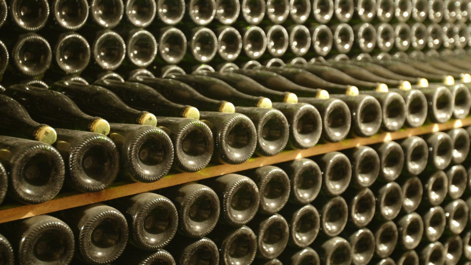 Trois restaurants lyonnais dans le top 100 des plus belles cartes des vins de France