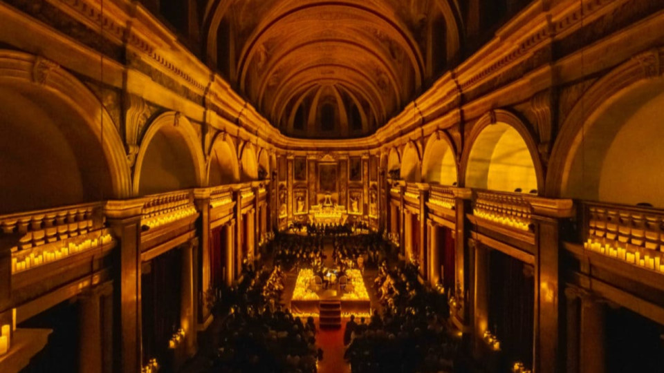 Des concerts à la bougie dans la crypte de la Basilique de Fourvière