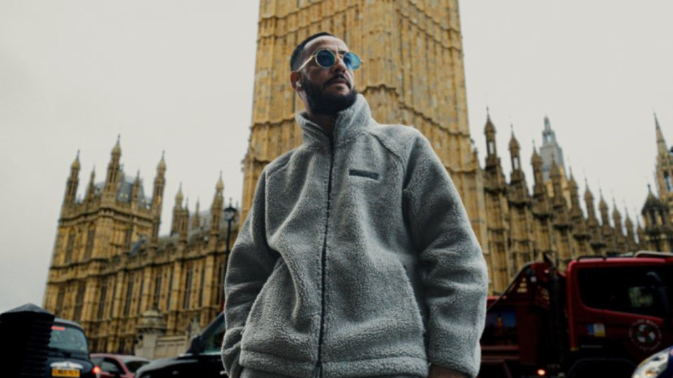 Lacrim en showcase au Drungly (17.01.25) Lacrim en showcase au Drungly (17.01.25)