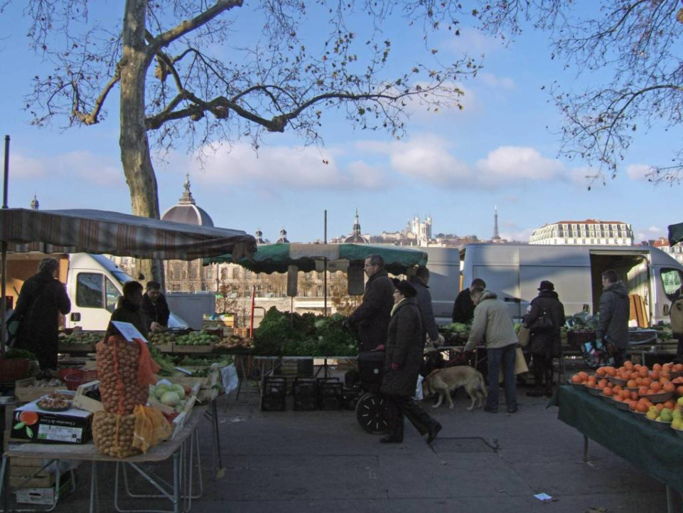 Nova Lyon en direct à la buvette avec La Yegros.
